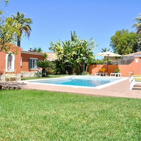In A Quiet Area With Private Pool Near The Golf Courses And The Marina *