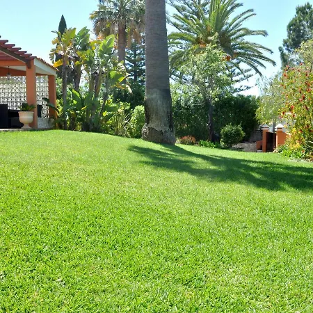 In A Quiet Area With Private Pool Near The Golf Courses And The Marina *