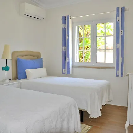 In A Quiet Area With Private Pool Near The Golf Courses And The Marina Villa Vilamoura