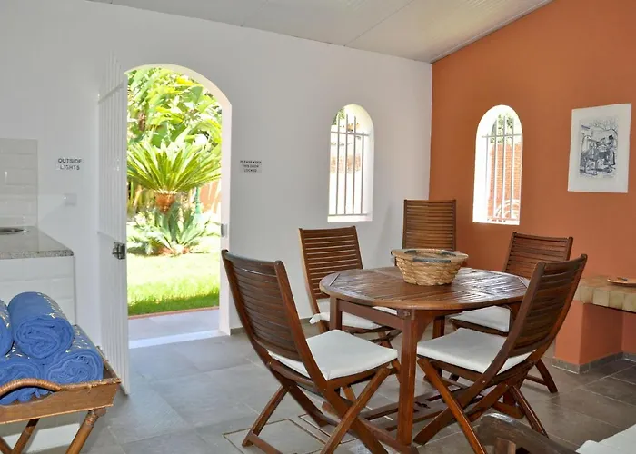 Villa In Vilamoura With Private Pool