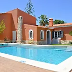 Villa In Vilamoura With Private Pool Вилла